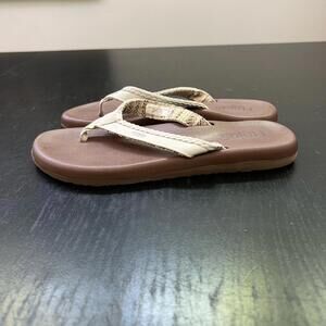 Flojos Flip Flops in Brown and Cream